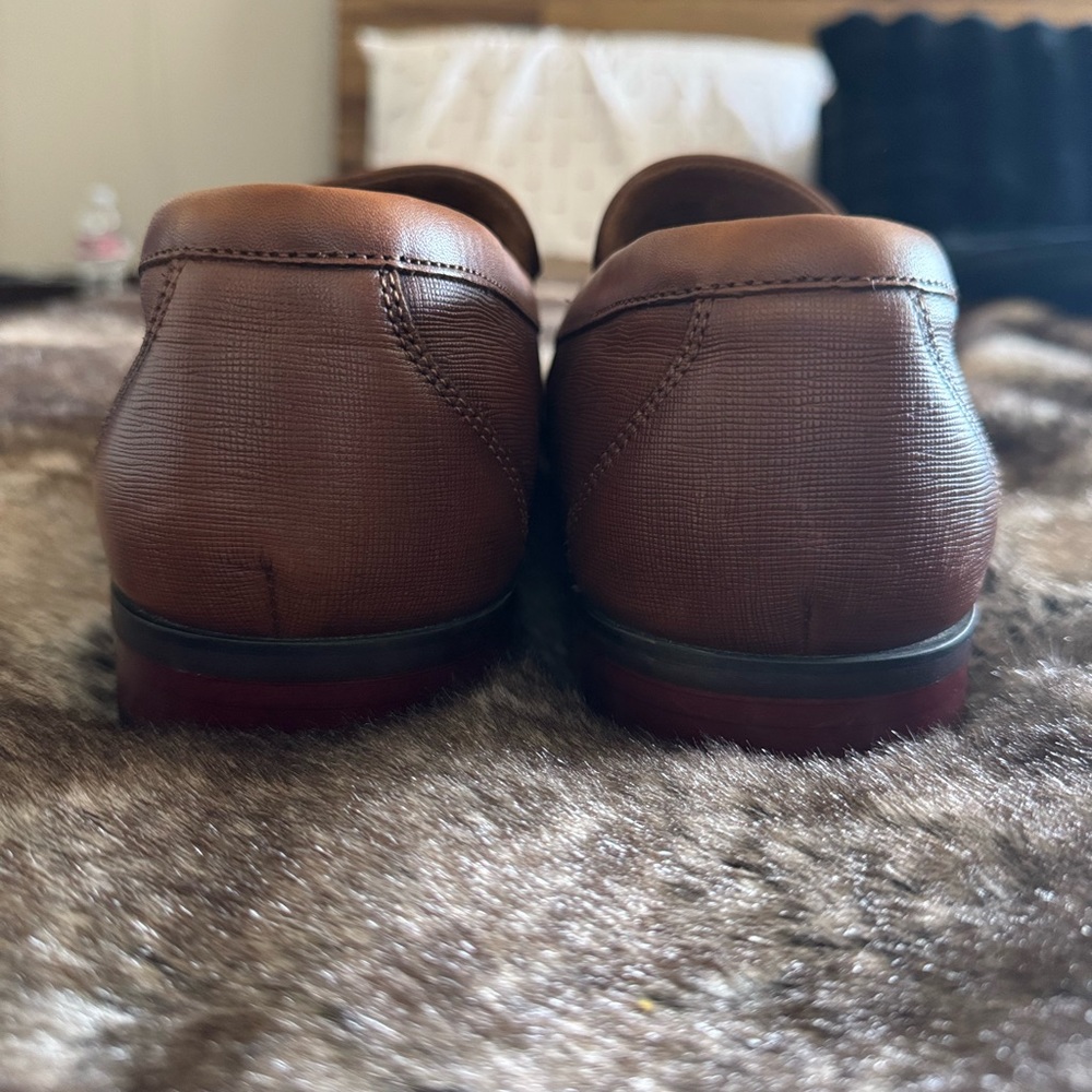 Florsheim Men's Brown Leather Dress Shoe Loafers - Picture 5 of 7